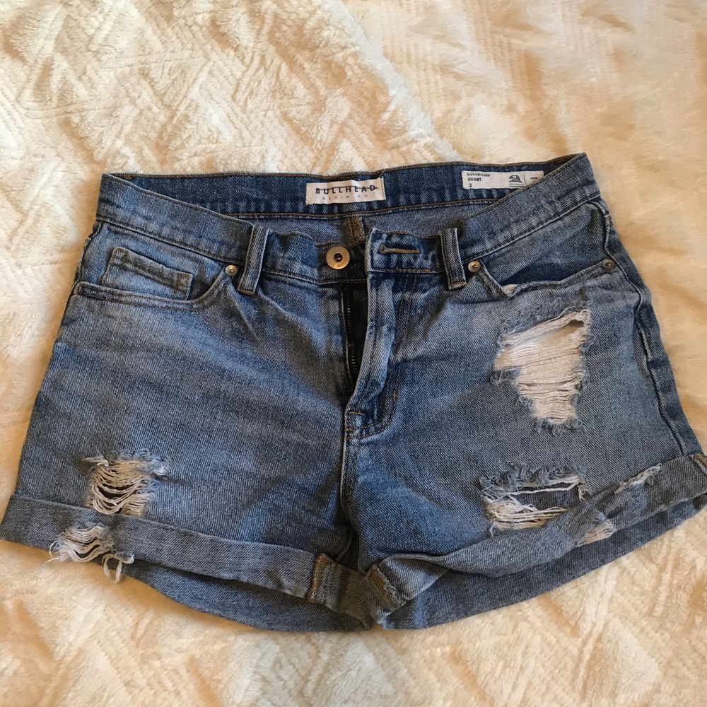 bullhead light denim shorts, size 3
